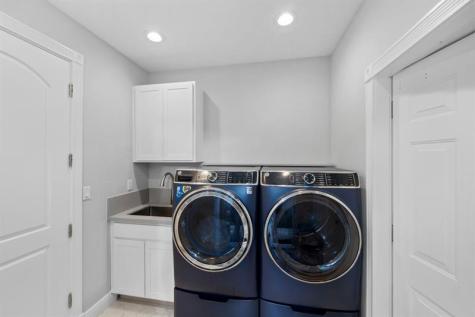 2341 NE 48 Court Lighthouse Point FL 33064