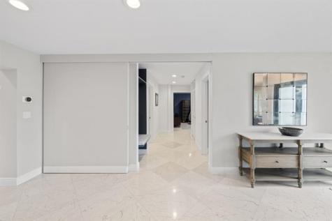 2341 NE 48 Court Lighthouse Point FL 33064