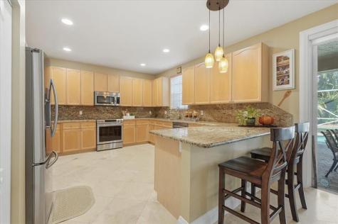 2444 Greenbrier Court Weston FL 33327