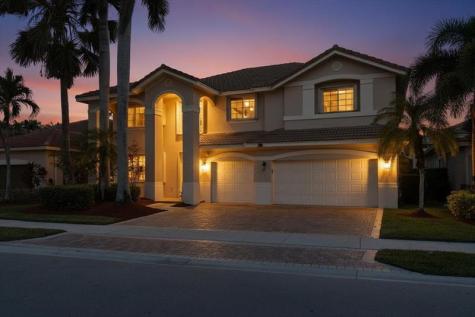 2444 Greenbrier Court Weston FL 33327