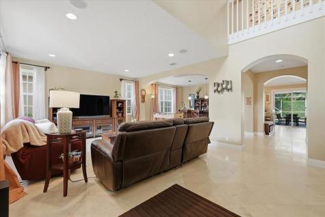 2444 Greenbrier Court Weston FL 33327