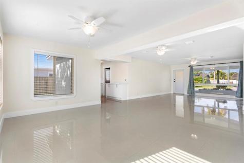 1004 SE 14th Street Deerfield Beach FL 33441