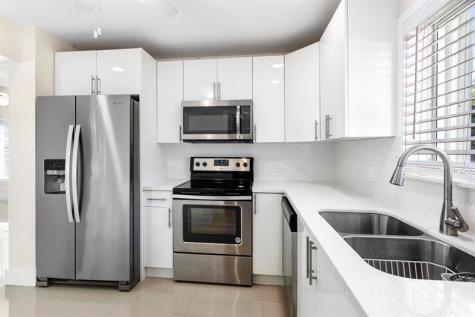 1004 SE 14th Street Deerfield Beach FL 33441