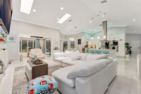 8140 NW 51st Place Coral Springs FL 33067