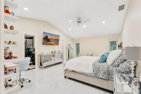 8140 NW 51st Place Coral Springs FL 33067