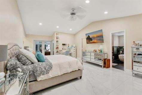 8140 NW 51st Place Coral Springs FL 33067