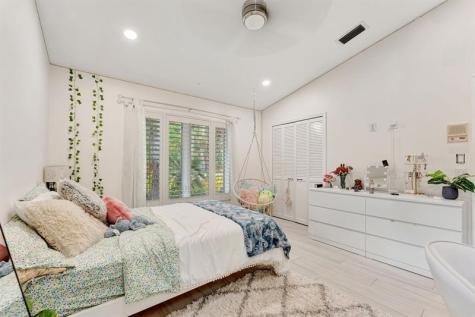 8140 NW 51st Place Coral Springs FL 33067