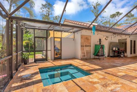 8140 NW 51st Place Coral Springs FL 33067