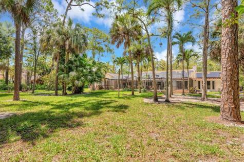 8140 NW 51st Place Coral Springs FL 33067
