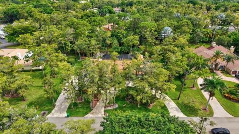 8140 NW 51st Place Coral Springs FL 33067