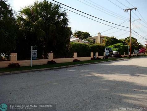 9324 Abbott Avenue Surfside FL 33154