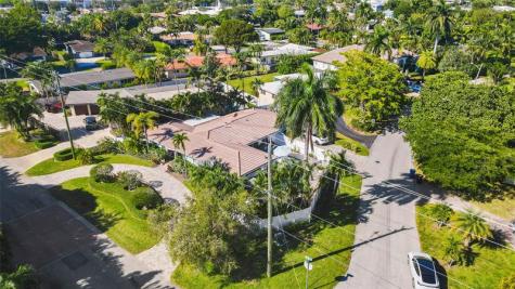 2615 NE 26th Street Fort Lauderdale FL 33305