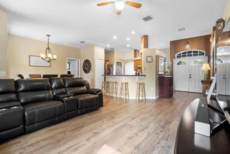 6480 Fall Street St. Cloud FL 34771