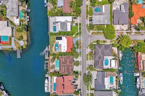 12900 N Bayshore Drive North Miami FL 33181