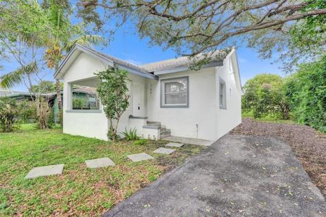 763 NW 41st Street Miami FL 33127