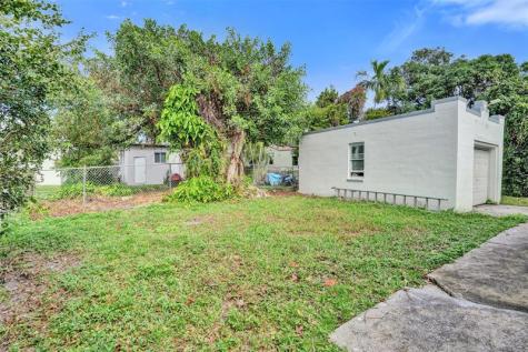 763 NW 41st Street Miami FL 33127