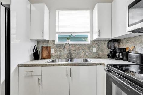 763 NW 41st Street Miami FL 33127