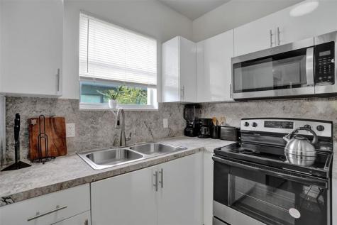 763 NW 41st Street Miami FL 33127