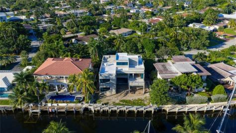 2729 NE 23rd Court Pompano Beach FL 33062