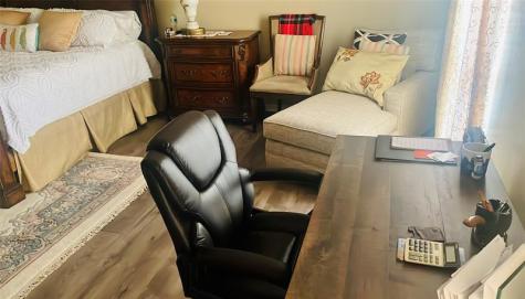 184 Massini NW Palm Bay FL 32907