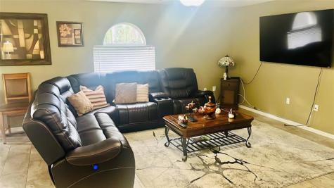 184 Massini NW Palm Bay FL 32907