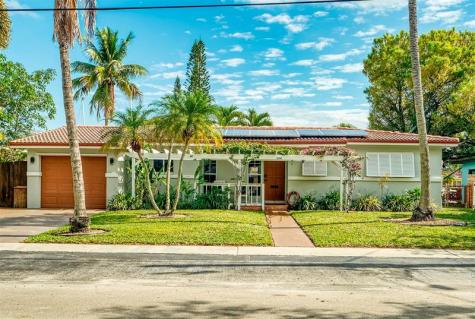 2100 SW 23rd Terrace Fort Lauderdale FL 33312