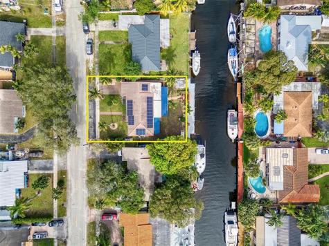 2100 SW 23rd Terrace Fort Lauderdale FL 33312