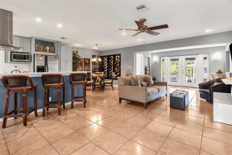 2100 SW 23rd Terrace Fort Lauderdale FL 33312