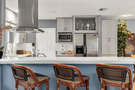 2100 SW 23rd Terrace Fort Lauderdale FL 33312