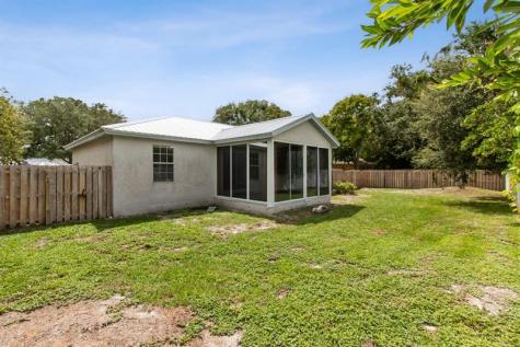 124 Captains Point Circle St. Augustine FL 32086