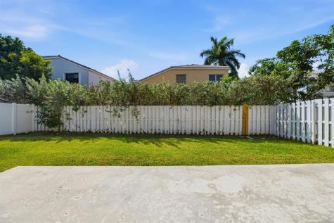 15860 NW 14th Road Pembroke Pines FL 33028