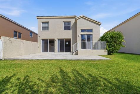 15860 NW 14th Road Pembroke Pines FL 33028