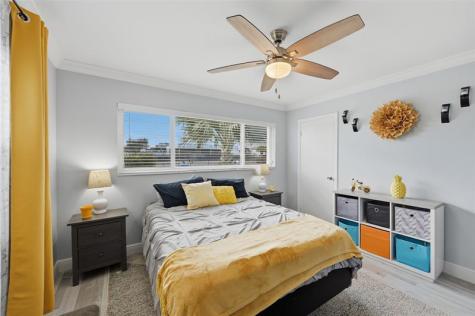 807 W Ocean Avenue Lantana FL 33462