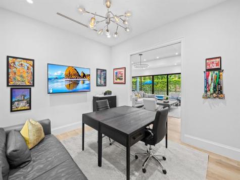 2408 NE 27th Avenue Fort Lauderdale FL 33305