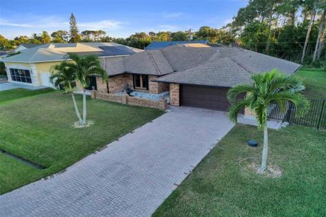 766-750 SE Cavern Avenue Port St Lucie FL 34983