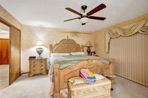 766-750 SE Cavern Avenue Port St Lucie FL 34983