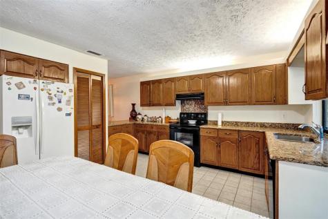 766-750 SE Cavern Avenue Port St Lucie FL 34983