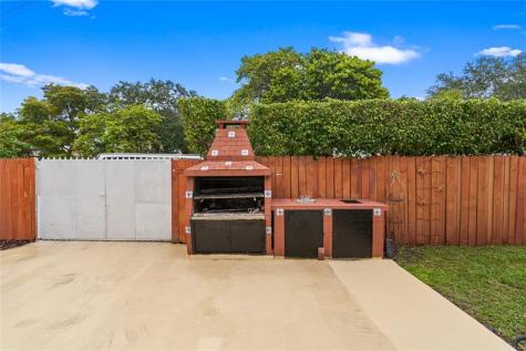 7440 SW 93rd Avenue Miami FL 33173