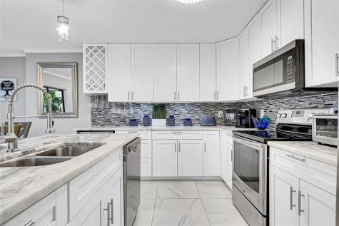 1618 The 12th Fairway Wellington FL 33414