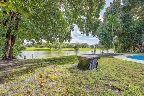 1618 The 12th Fairway Wellington FL 33414