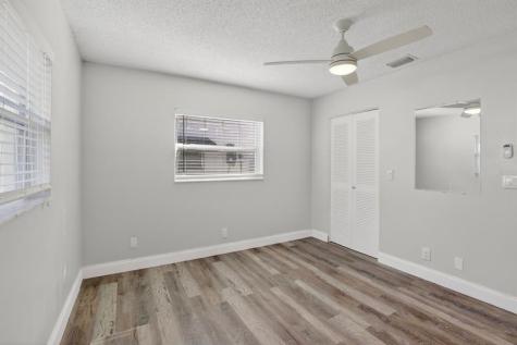 8845 NW 14th Street Plantation FL 33322