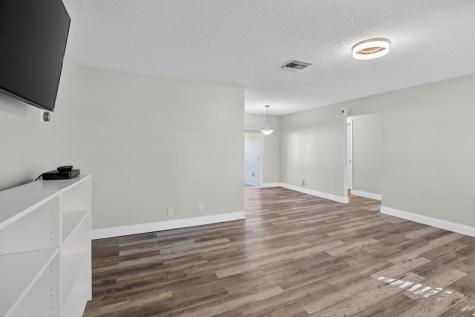 8845 NW 14th Street Plantation FL 33322