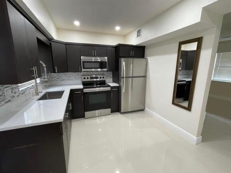 1809 NW 13th Court Fort Lauderdale FL 33311