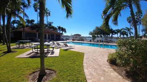 5531 NW 49th Way Coconut Creek FL 33073