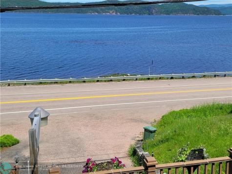6975 S Blvd.de La Grande Baie Sud Other County - Not In USA QC G7B 3P6