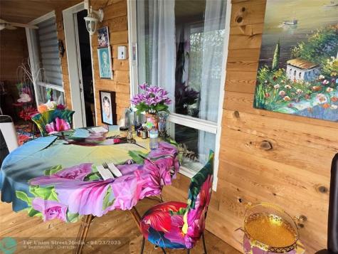 6975 S Blvd.de La Grande Baie Sud Other County - Not In USA QC G7B 3P6