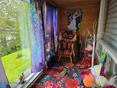 6975 S Blvd.de La Grande Baie Sud Other County - Not In USA QC G7B 3P6