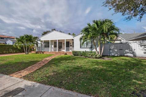 1001 SE 10th Street Fort Lauderdale FL 33316