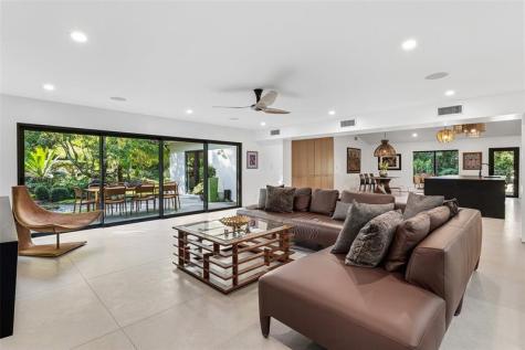 18660 Long Lake Drive Boca Raton FL 33496