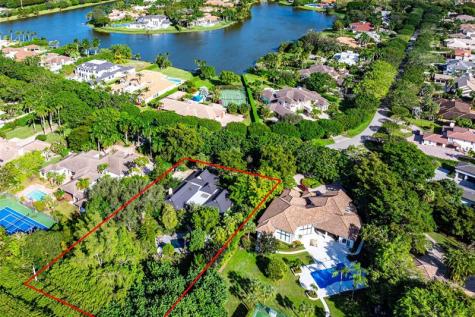18660 Long Lake Drive Boca Raton FL 33496